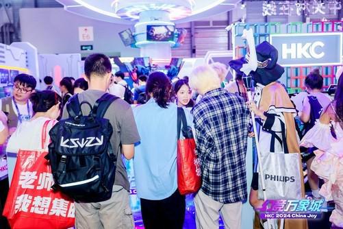 Pg电子游戏：新品发布！HKC两大QD-OLED旗舰新品首发亮相2024ChinaJoy(图4)