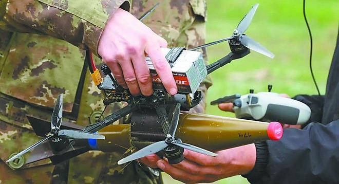 Pg电子游戏平台：关键零部件九成中国造北约要援乌100万架无人机中国怎么办？(图2)