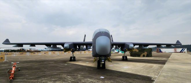 Pg电子平台：新物种诞生！人类第一架实用化“无人机航空母机”亮相珠海航展！(图3)