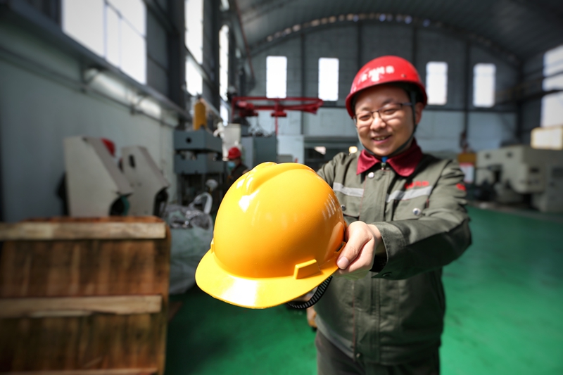 Pg电子平台：占全国超一半！2024年府谷县金属镁产量达5372万吨(图2)