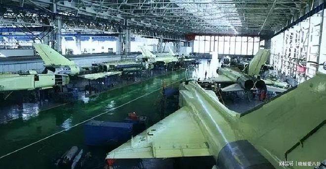Pg电子平台：买中国坦克阅兵用完就退货如今又想买无人机中方用四字回应(图6)