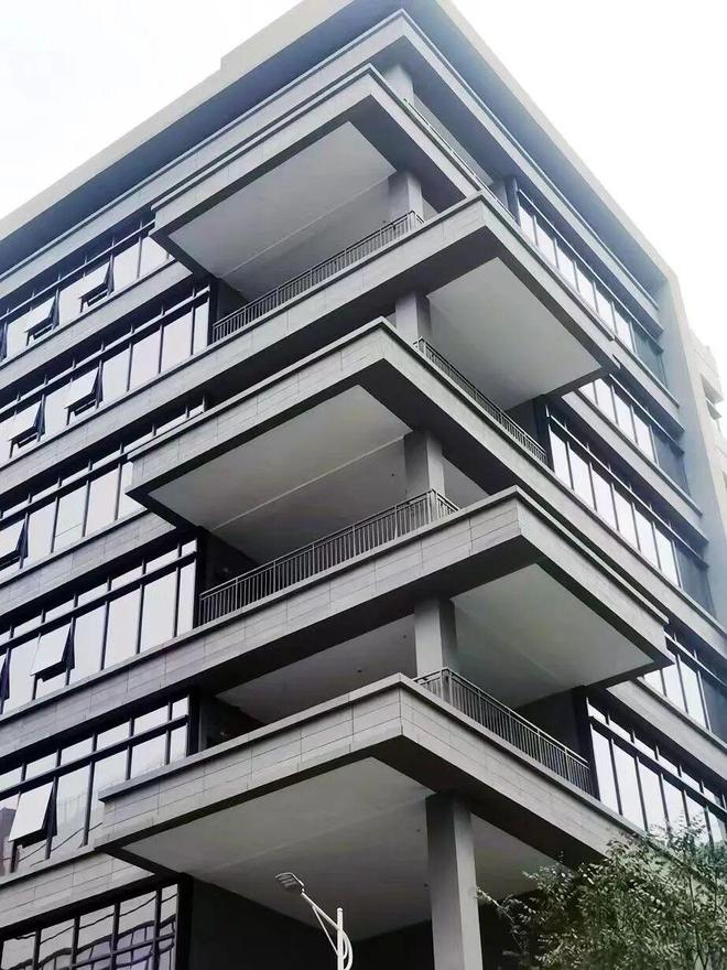 Pg电子平台：解密！惊艳阅兵式的歼-20S为什么是“青羊造”？(图9)