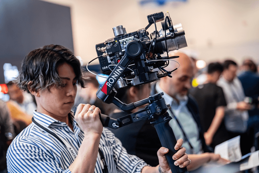 Pg电子平台：DJI大疆携多款新品亮相美国NABShow2024并斩获多个产品大奖(图2)