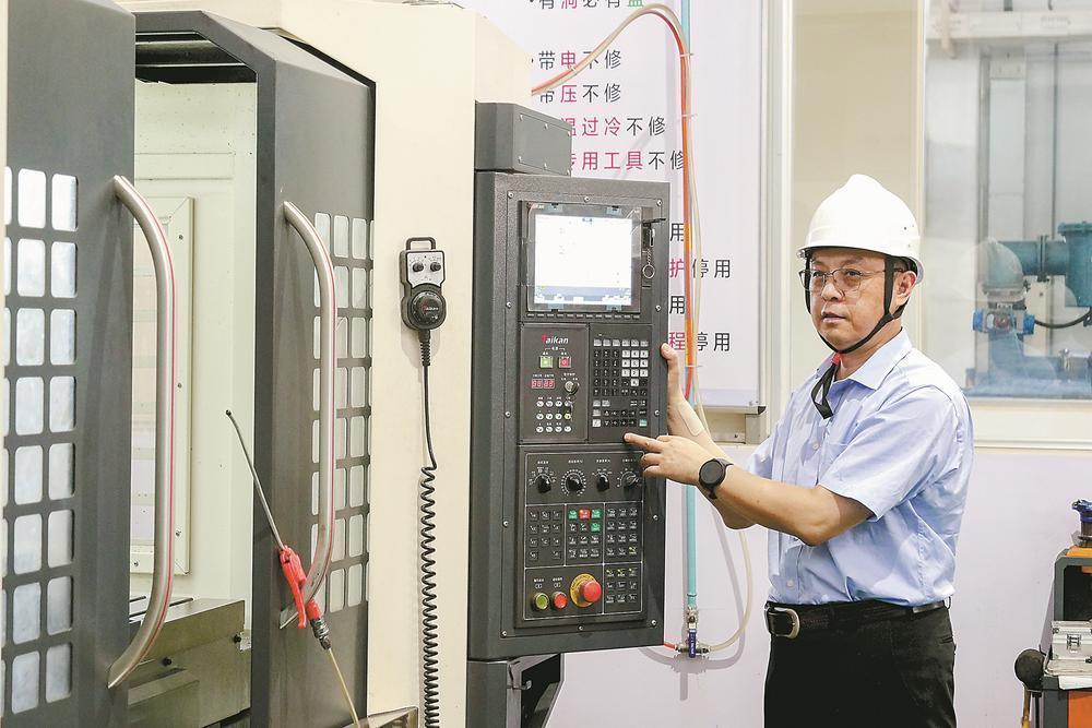 Pg电子游戏：龙岩：让“有色”更“绿色”更出色(图2)