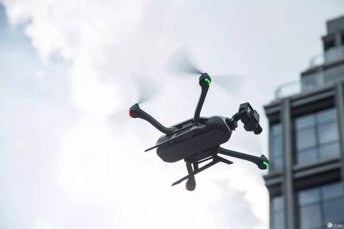 Pg电子游戏平台：GoPro绝配！Karma无人机轻体验(图16)