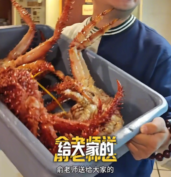 Pg电子游戏平台：淘汰一大批！「史上最严」充电宝新规曝光：3C认证全面失效；李想：不会造手机理想AI眼镜要来了；蔚来李斌喊出明年全年盈利目标！(图6)