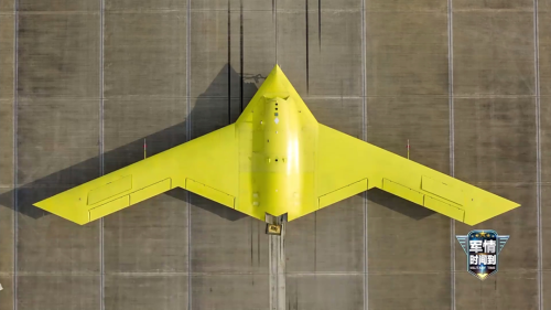 Pg电子平台：厉害在哪里？中国大飞翼彩虹-7隐身无人机成功首飞！出口哪些国家性能不过剩吗？(图3)