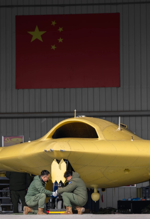 Pg电子平台：厉害在哪里？中国大飞翼彩虹-7隐身无人机成功首飞！出口哪些国家性能不过剩吗？(图14)