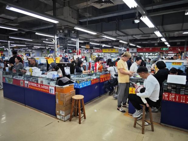 Pg电子平台：莆田小伙卖数据线亿(图5)